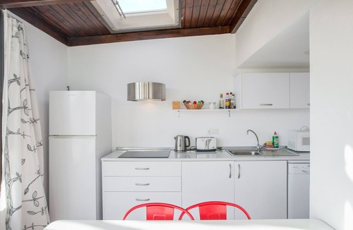 Lajares Villa | Villa "Bioenergika Sol" with Fibre Optic Wi-FI, Terrace, Mountain View & Garden