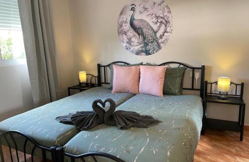 Caserio Los Tarquinos Villa | Villa Bonita, with a private pool