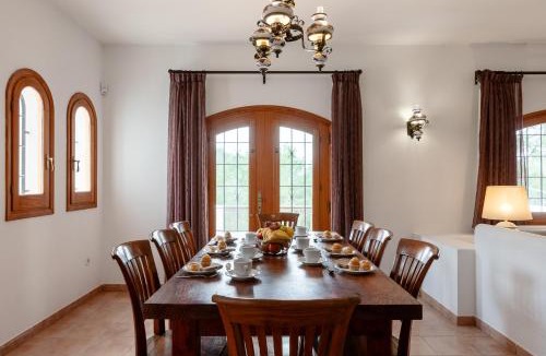 Santa Eulalia del Rio Villa | Villa Can Bassetes