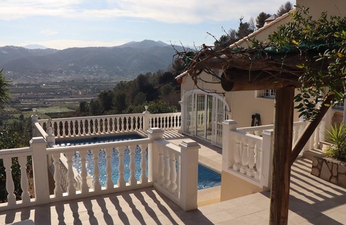 Pedreguer Villa | Villa Casa Deusueño - 3 bedroom & bathroom, with WiFi, AC in wonderful La Sella