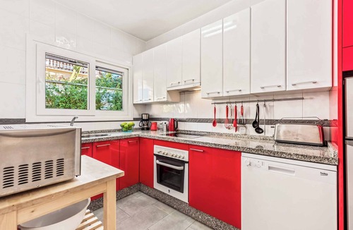 Calahonda Villa | Villa Ciara - Three Bedroom Villa, Sleeps 6