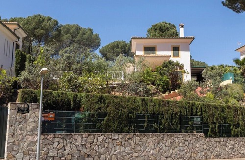 Las Jaras Villa | Villa con chimenea, barbacoa y vistas panorámicas.