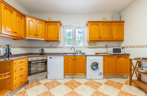 Casas de Torrat Villa | Villa 'Costeres' with Private Pool, Wi-Fi and Air Conditioning