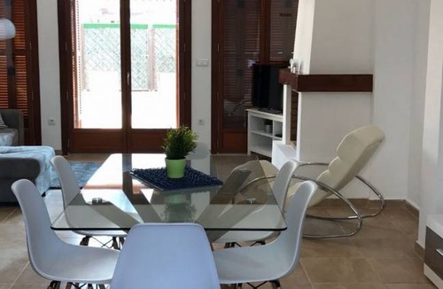 Caserio Los Tarquinos Villa | Villa Cuarzo - Luke Abbott