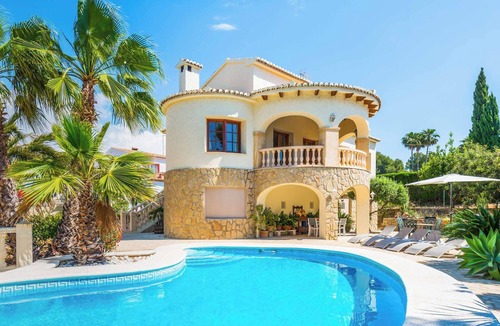 Calpe Villa | Villa Devis - Three Bedroom Villa, Sleeps 6