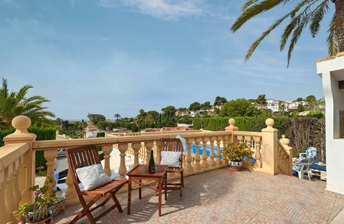 La Llobella Villa | Villa 'Dulce' with Sea View, Wi-Fi and Air Conditioning