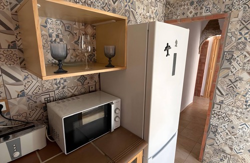 Conil de la Frontera City Center Villa | Villa 'El Abanderao' with Private Pool, Wi-Fi, and Air Conditioning