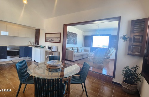 Castillo Caleta de Fuste Villa | Villa Salada on the Ocean Shore