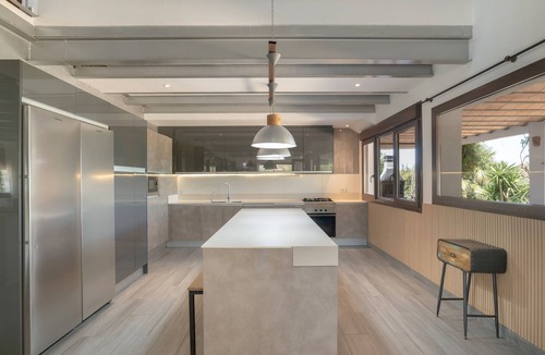 Arcos de la Frontera House | Villa 'Finca Encanto' with Mountain Views, Wi-Fi, and Air Conditioning
