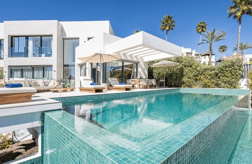 New Golden Mile Villa | VILLA GLAMOUR BY VACATION MARBELLA