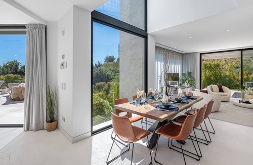 New Golden Mile Villa | VILLA GLAMOUR BY VACATION MARBELLA