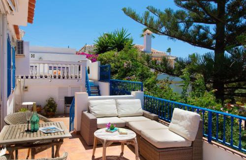 Maro Villa | Villa Helene by Interhome