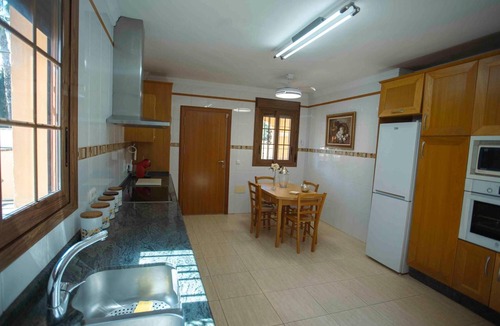 Rincon de la Victoria Villa | Villa Ilusión Rincón – Spacious and Bright Retreat on the Costa del Sol with Terrace and BBQ