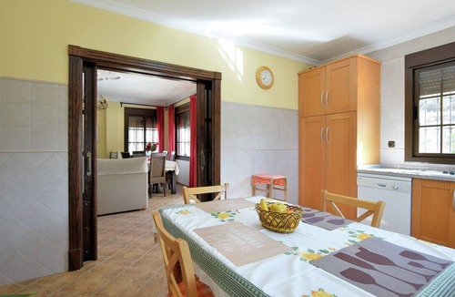 Villanueva del Trabuco Villa | Villa in Villanueva del Trabuco with Jacuzzi