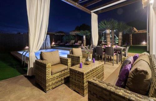 Sant Josep de sa Talaia Villa | Villa in Ibiza near Beaches and Mountains