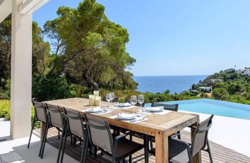 Sant Josep de sa Talaia Villa | Villa in Ibiza with Sea Views near Es Torrent