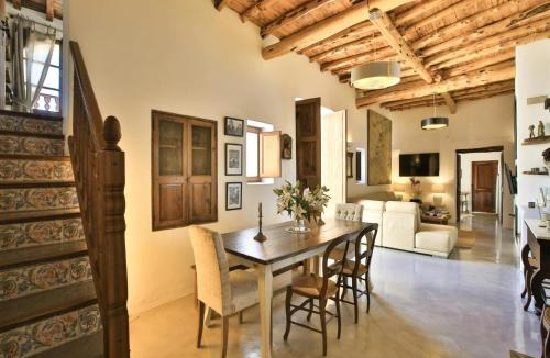 Sant Antoni de Portmany Villa | Villa in San Antonio near Cala Gracio Beach