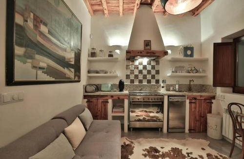 Sant Antoni de Portmany Villa | Villa in San Antonio near Cala Gracio Beach