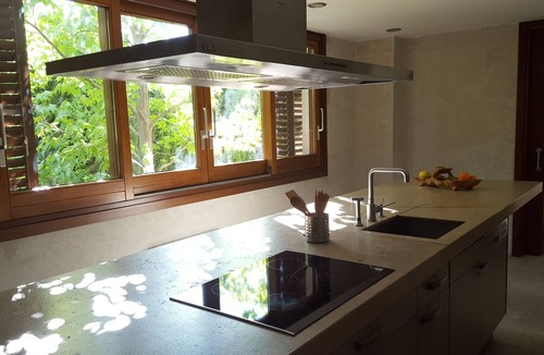 Gelves Villa | Villa Jardines Pool-10 Minutes Seville Center-Free Wifi-Air Conditioning