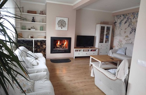Olvera Ski Chalet | "Villa Josefina: Andalusian charm in Olvera".