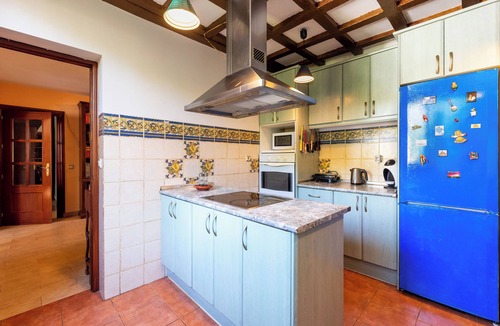 Malaga-Este Villa | Villa "La Bicicleta Azul" with Shared Pool & Wi-Fi