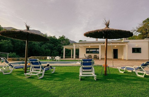 Benadalid Villa | Villa La Huerta by Hacienda Alfacara
