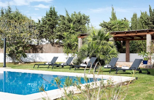 San Ambrosio House | Villa la Luna La Casa – 4-Bedroom House with Pool & Garden in Vejer, Cádiz