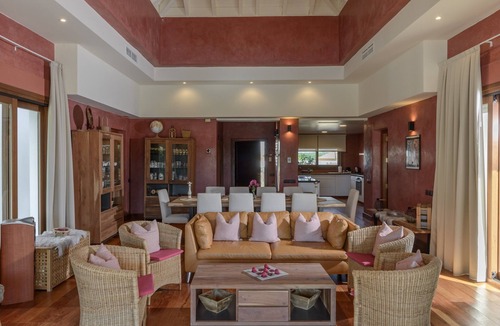 Benalup-Casas Vieja House | Villa "Lara" with Private Pool and Wi-Fi