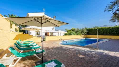 Casabermeja Villa | Villa Las Dehesas Casabermeja by Ruralidays