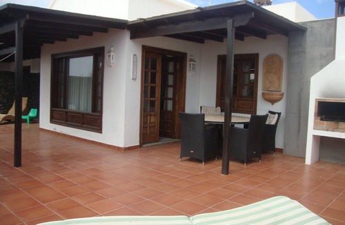 Playa Blanca House | Villa Las Palmeras in Playa Blanca