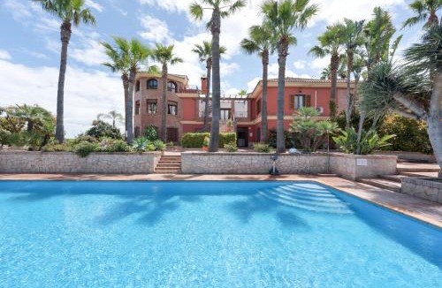 Coin Villa | Villa Los Niños