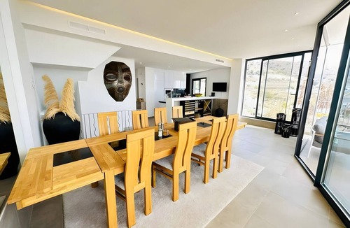 Nerja Villa | Villa 'Luxury Modern Sea View Nerja' with Sea View, Wi-Fi and Air Conditioning