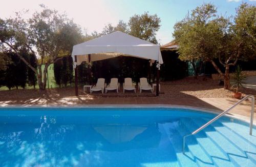Baena House | Villa María - Pista de Padel y Piscina