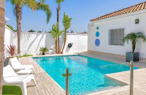 Barrio Nuevo Villa | Villa MARABÚ,piscina privada en Conil de la Frontera