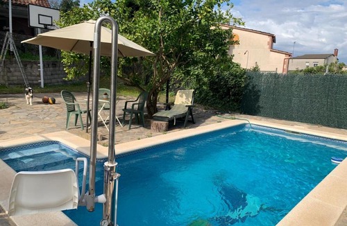 Olesa de Bonesvalls Ski Chalet | Villa Maria Mercedes