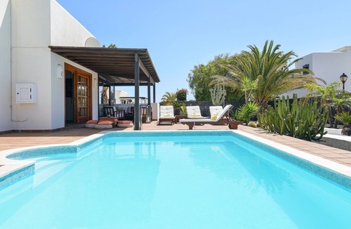 Playa Blanca Villa | Villa "Marta" with Pool, Garden, and Terrace