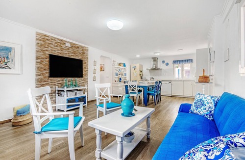 Oliva Villa | Villa 'Mediterraneo' with Private Pool, Wi-Fi and Air Conditioning