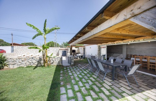 Barbate Villa | Villa 'Mi Pequeña Alba' with Private Pool, Wi-Fi, Air Conditioning and 2 BBQs
