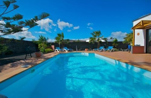 Playa Blanca House | VILLA NEPAL