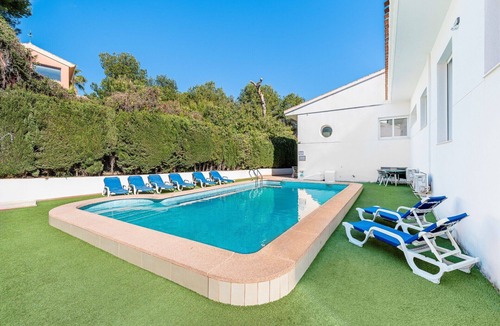 Orihuela Costa Villa | Villa next to Award Winning Beach (VT471875A)