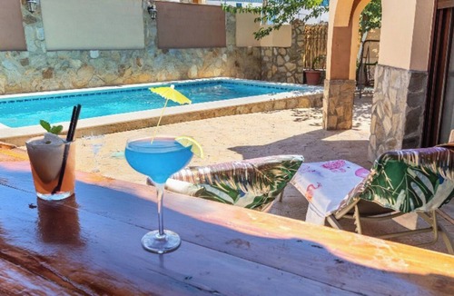 Alcala la Real Villa | Villa Ortega Alba Alcalá La Real by Ruralidays