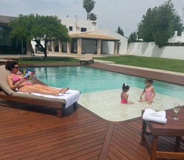 Sanlucar la Mayor Villa | Villa Paraíso