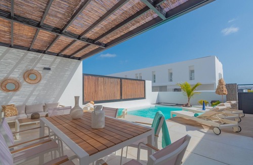 Playa Blanca Villa | Villa Serena Blanca