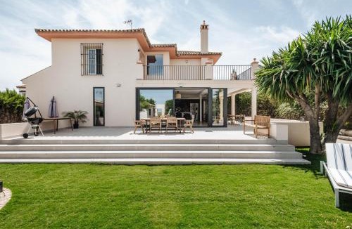 Valencina de la Concepcion Villa | Villa Triana4