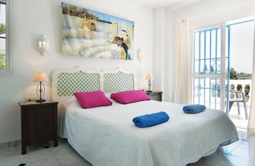 Chimenea Villa | Villa Villa Pueblo Jara by Interhome