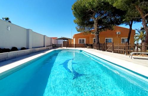 Mar de Cristal House | Villa with Heated Pool & BBQ La Manga