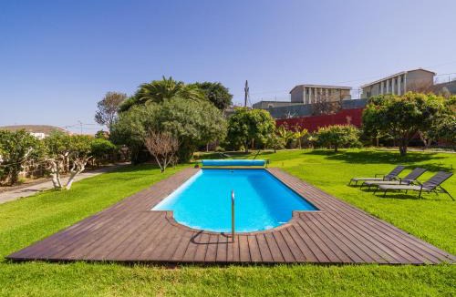 Arucas Villa | Villa with Pool and sea views in Banana Plantation by CanaryScape