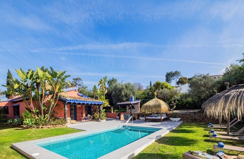 Alhaurin el Grande Villa | Villa with private pool and gardens