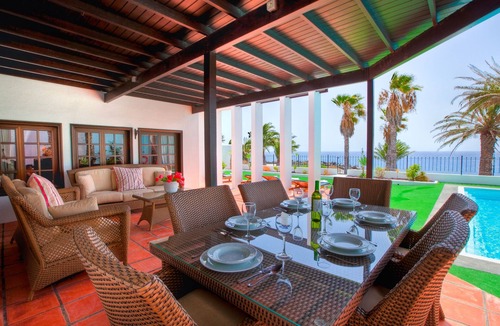 Costa Teguise Villa | Villa with Private Heated Pool overlooking the Ocean