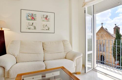 Santiago Apartment | Vistas a la catedral y el río, Parking free